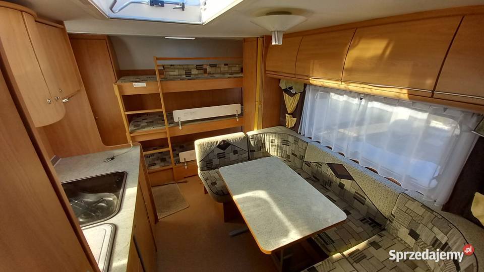 Burstner Ventana 550 plus Duży namiot Piętrus 7 Rok produkcji 2004 pomorskie Gowino