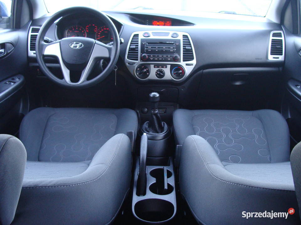 Hyundai i20 12 benzyna klima sprowadzony 5 Kowala-Stępocina