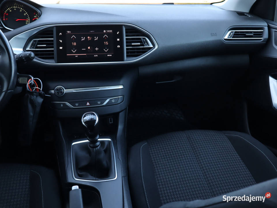 Peugeot 308 12 PureTech Zabrze sprzedam
