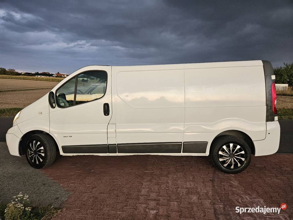 Nissan Primastar 20 115 L2H1 3osfurgon Długi Napęd przednia oś lubelskie Prawiedniki sprzedam