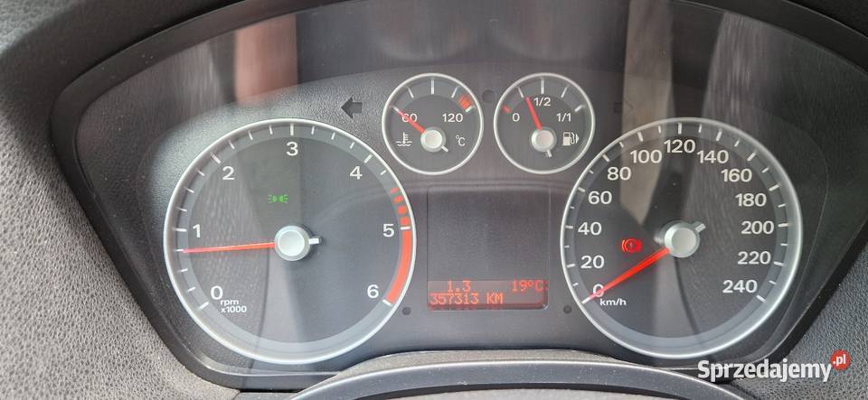 Focus mk2 16 tdci 90 granatowy mazowieckie