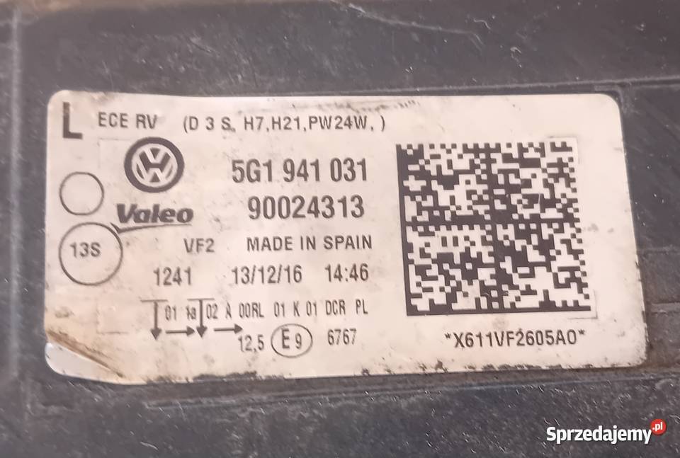 VW Golf VII Bixenon z Led reflektor lampa lewy Przeźmierowo sprzedam