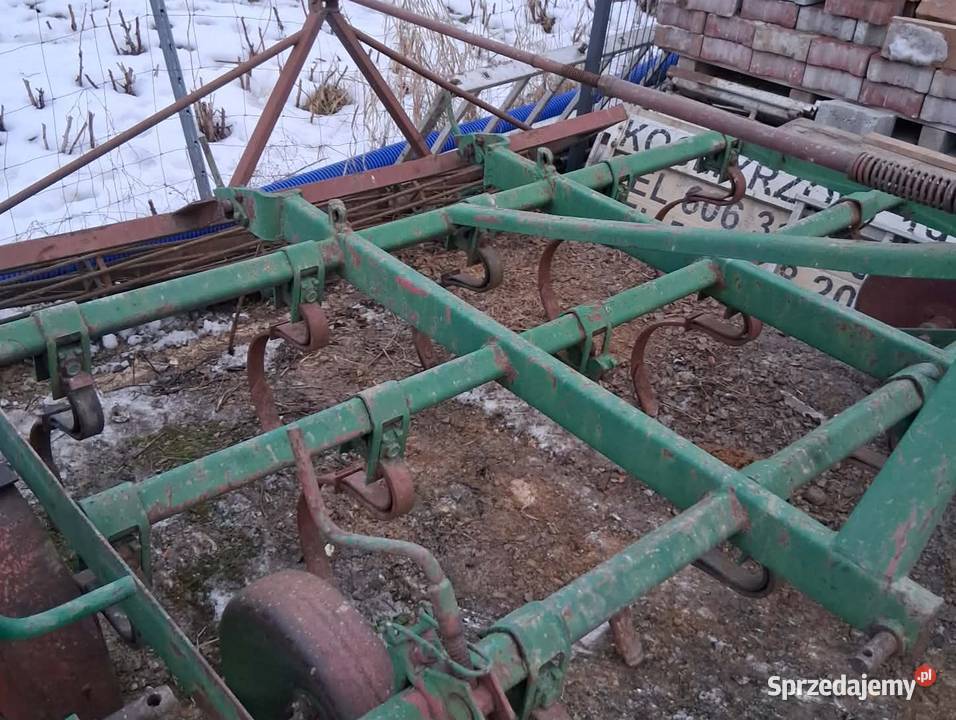 Kultywator z wałkiem 210 nieuszkodzony Uszew sprzedam