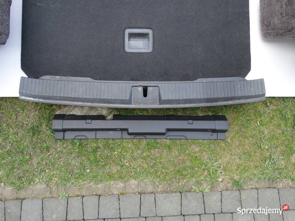 VW PASSAT B8 KOMBI AVANT WNĘTRZE BAGAŻNIKA Tapicerki samochodowe Łosieniec