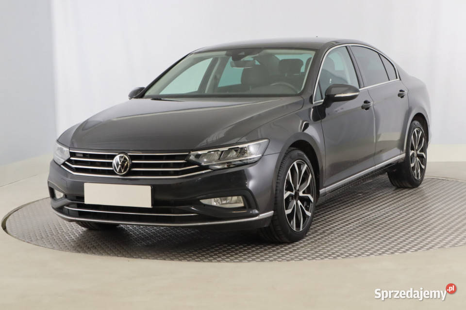 VW Passat 20 TDI Rok produkcji 2021 Zabrze
