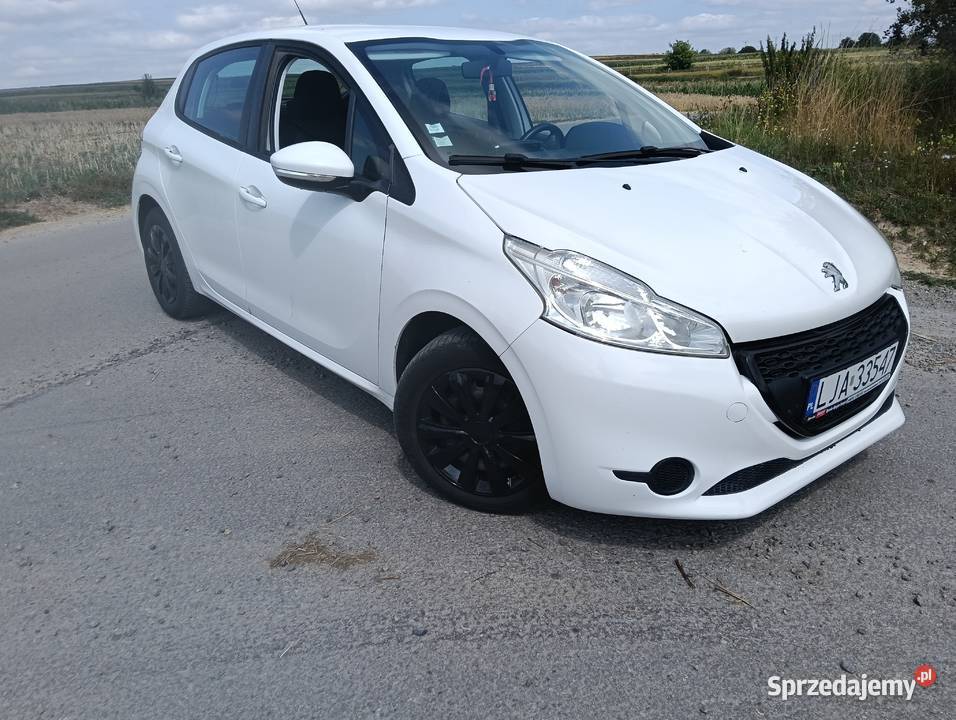 Peugeot 208 12 Pure Tech 2014 manualna Peugeot lubelskie Janów Lubelski