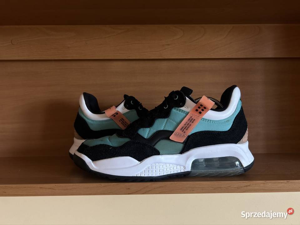 Nike Jordan MA2