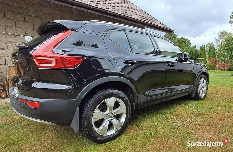 VOLVO XC40 Momentum Pro D3 AWD Samochody osobowe Bochnia sprzedam