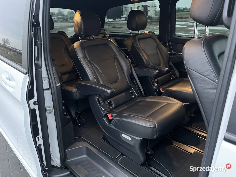Mercedes Vklasa V300d amg airmatic 4x4 salon Leszno