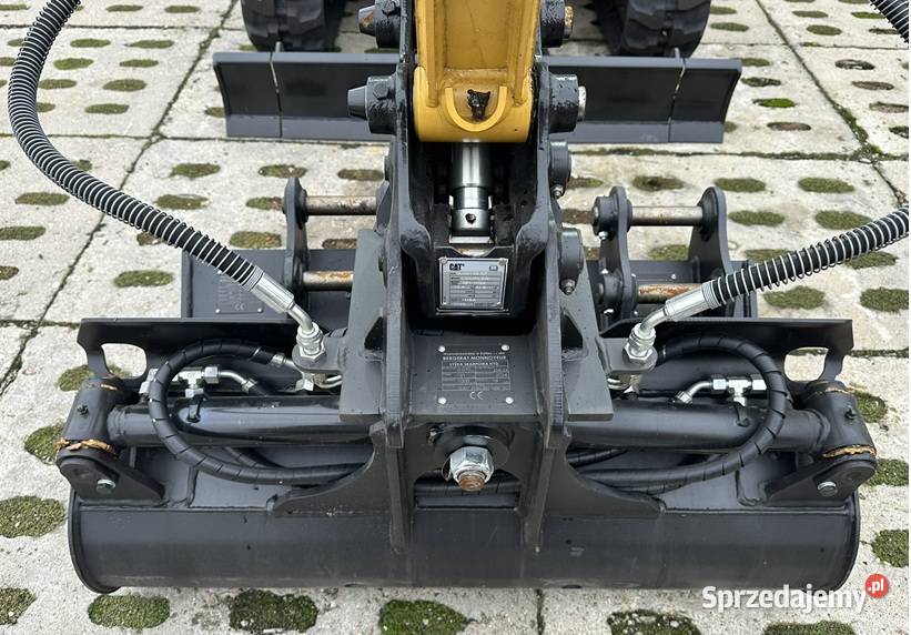 FABRYCZNIE NOWA MINIKOPARKA CATERPILLAR 302 CR nie Motoryzacja Tuliszków sprzedam