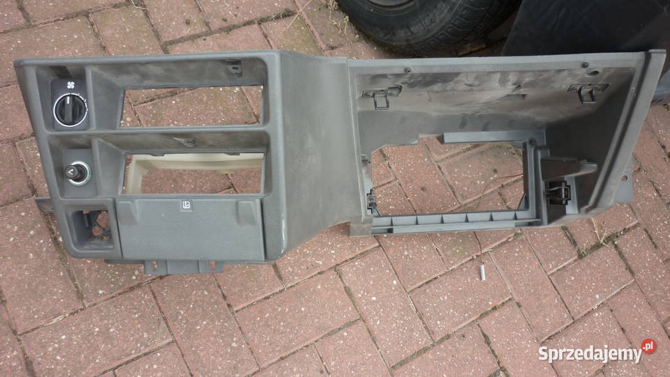 Tunel środkowy Ford Sierra 90bba045b54abw Pobiedziska