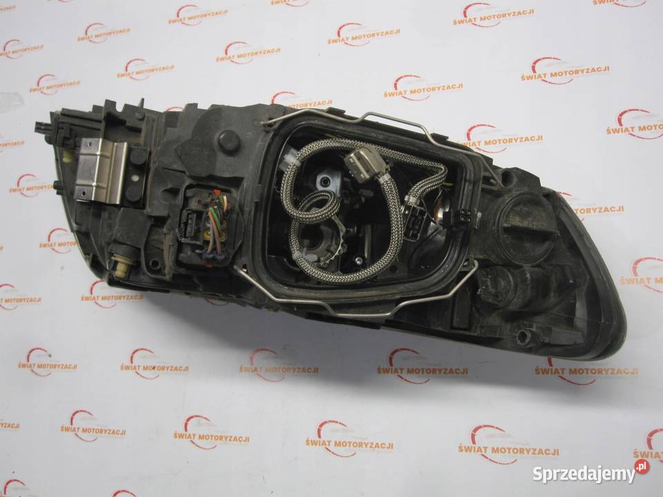 VOLVO V50 lampa lewa przód 31265711 XENON ANGLIK Kielce