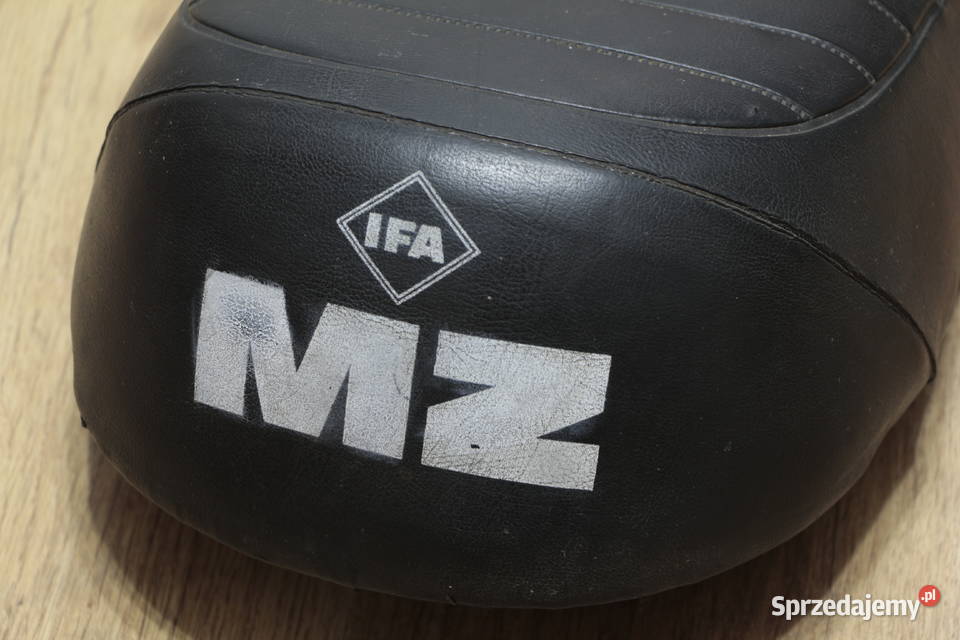 Siedzenie MZ ETZ 250 org DDR Bieżuń