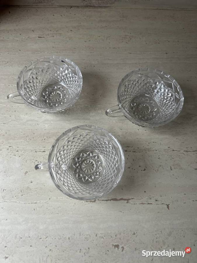 Filiżanki kryształowe z lat PRLu Porcelana i szkło Łódź