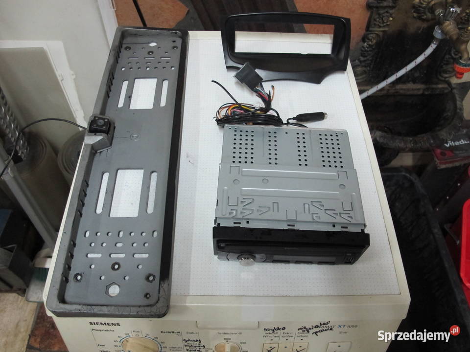 Radio samochodowe z kamerą cofania bletooth Borzechowo