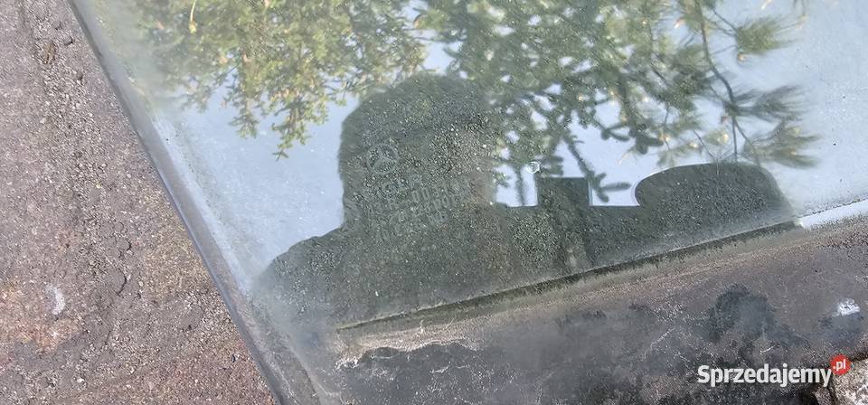 Szyba prawy przód mercedes w124 kombi Zbąszyń sprzedam