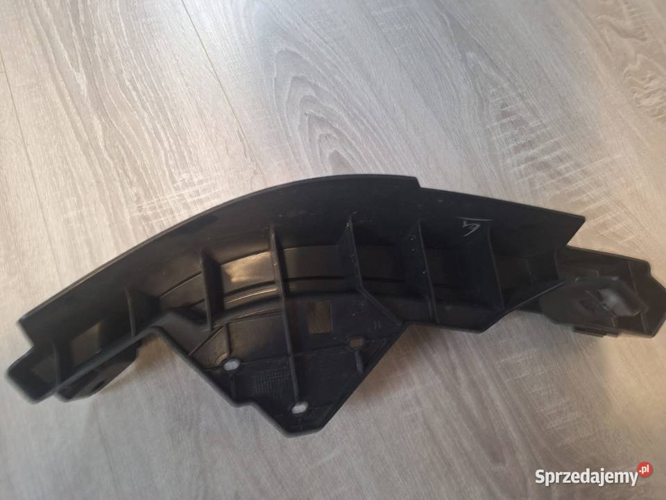 DODGE RAM V REBEL ŚLIZG POD LAMPĘ PRAWY sprzedam