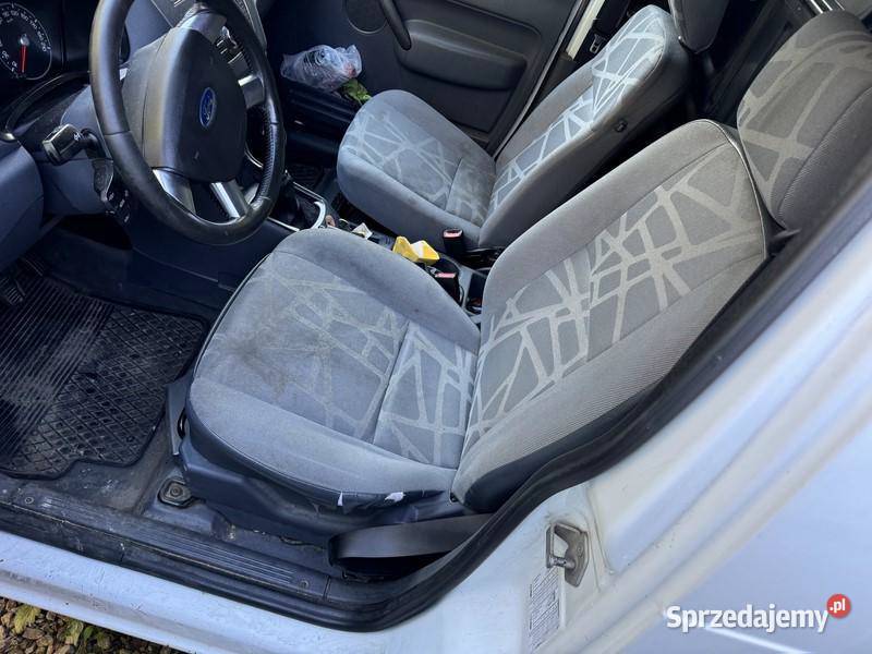 Syndyk sprzeda samochód ciężarowy FORD FT