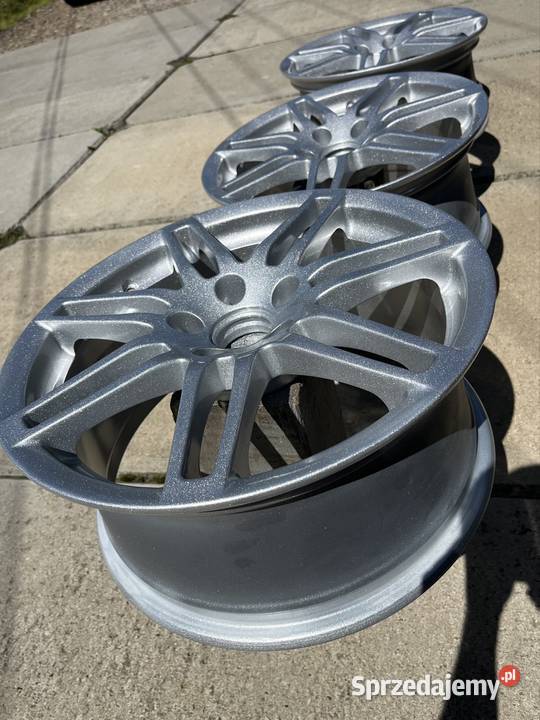 Felgi aluminiowe R17 Audi Speedline SLine 5x112