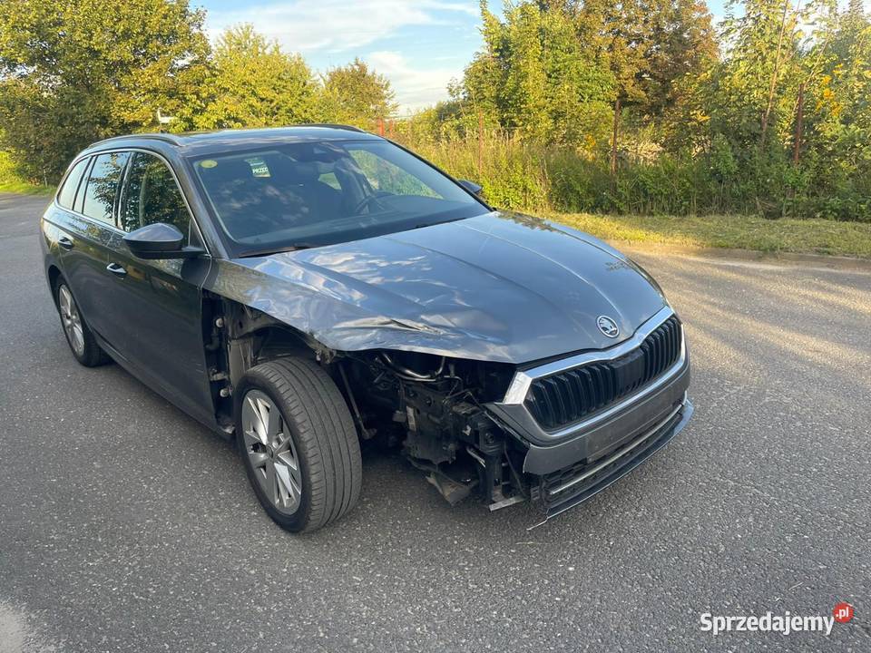 Octavia IV 082023r elektrochrom. lusterko wst. Gryżyna