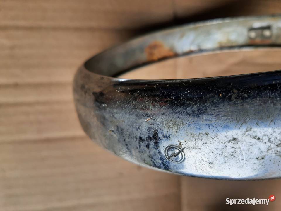 SHL m11 ramki lampy przedniej Strzyżewice