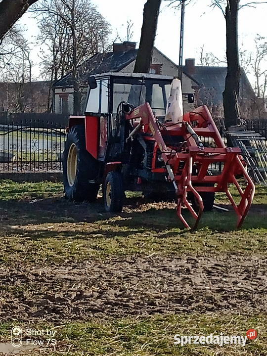 Ursus c 385 z turem Grabów