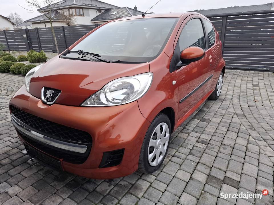 Peugeot 107 2006r Dzierzążenko
