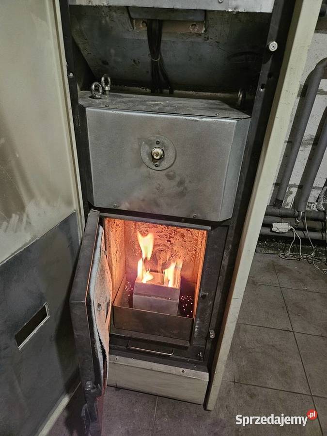 Piec na pellet Lechma model 350 137 KW Ogrzewanie Pasłęk sprzedam