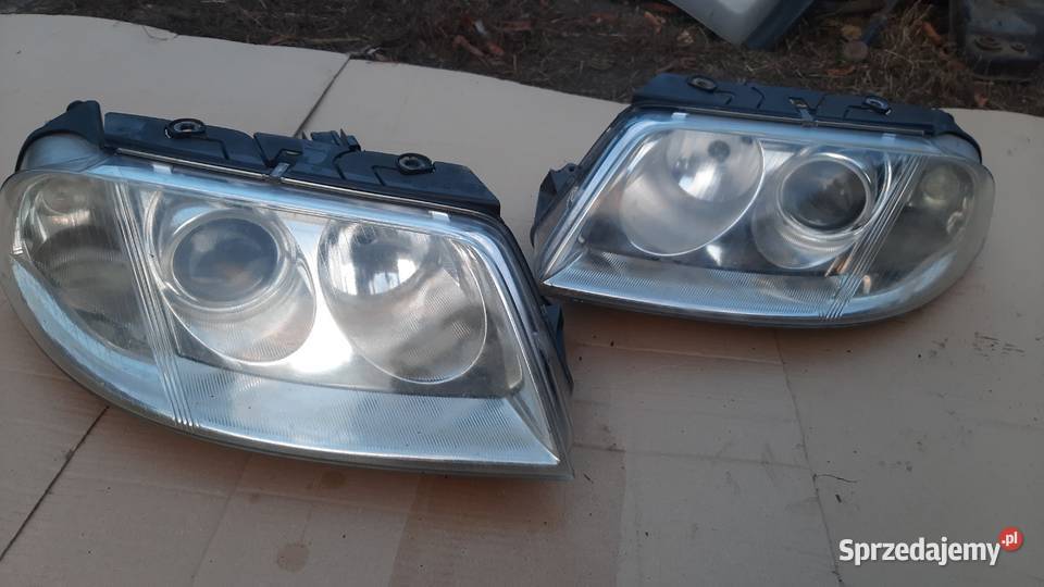 lampa prawa lewa Volkswagen Passat B5 oryginał Lampy przednie dolnośląskie Korzeńsko