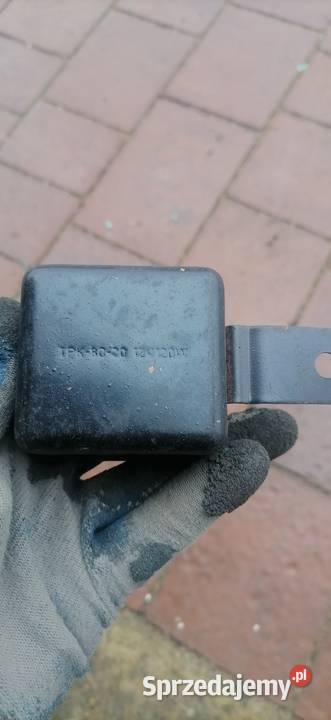 Przerywacz kierunkowskazów Żuk Łatanice