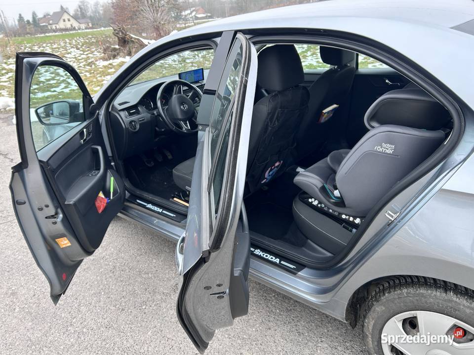 Skoda Rapid stan b salon benzyna Tarnów