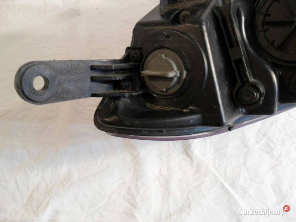 Reflektor Przód strona lewa Hyundai i20 PB PBT