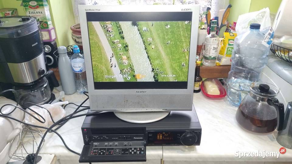 Magnetowid SVHS Panasonic NVFS88 Super VHS Warta
