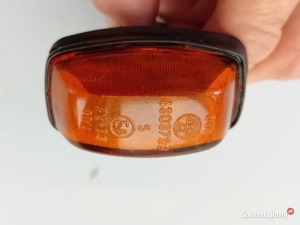 Kierunkowskaz kierunek boczny Fiat 126p Maluch Dębica sprzedam