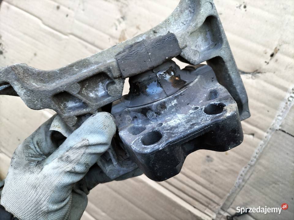 FORD FOCUS C MK1 16 2004 ŁAPA PODUSZKA SILNIKA Kamień-Kolonia