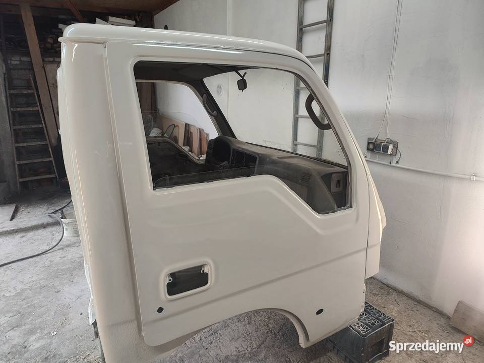 Kia K25002700 kabina świętokrzyskie Starachowice