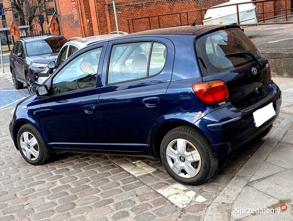 187185 Toyota Yaris 10 BenzynaMiejski hatchback