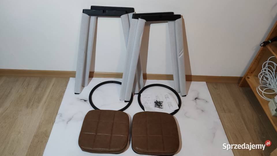 Stołek barowy Hoker Cooney 2 sztuki Jadowniki