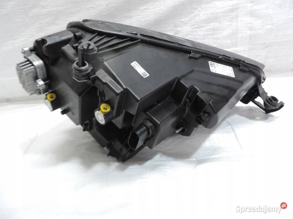 Lampa przód przednia lewa SKODA KAROQ LIFT 2021