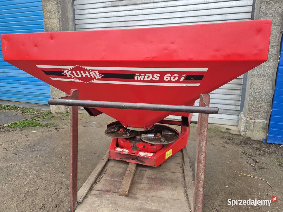 Rozsiewacz kuhn pomorskie Mały Podleś