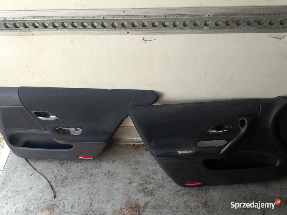 Boczki drzwi laguna 2lift osobowe świętokrzyskie Kakonin