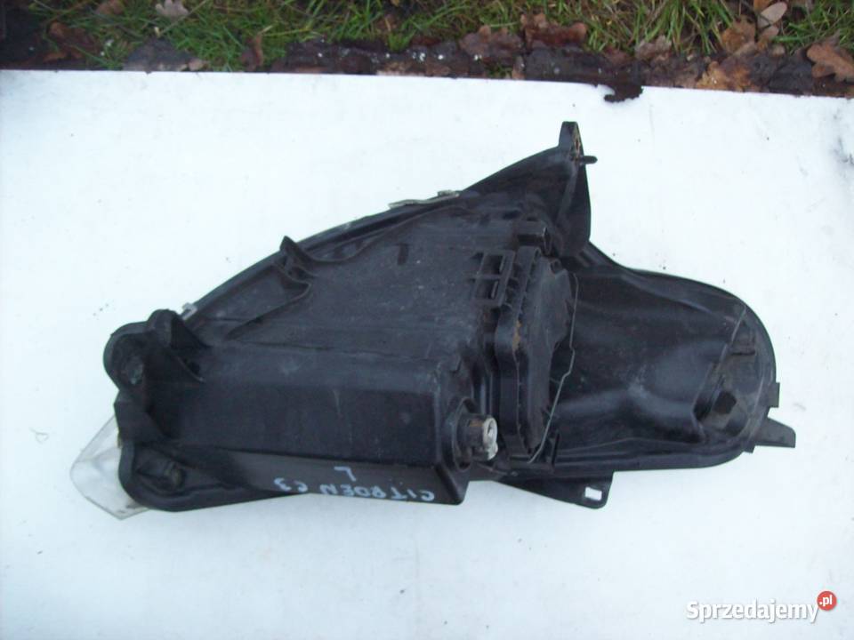Citroen C3 Plurier Lampa przod przednia prawa Mińsk Mazowiecki