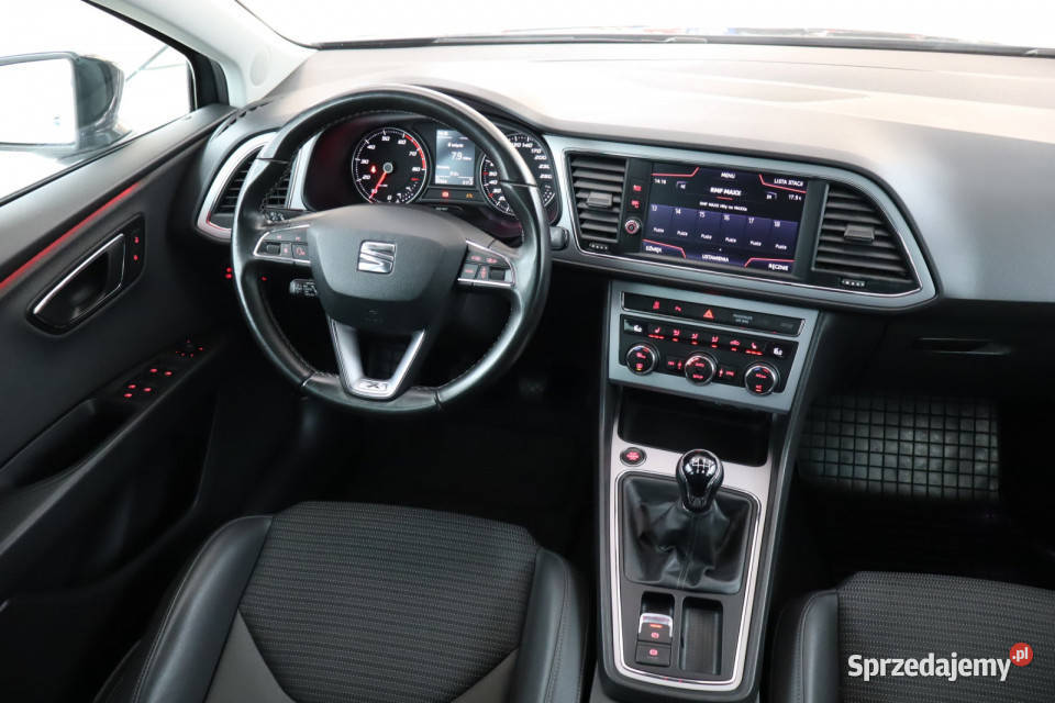 Seat Leon 15 TSI klimatyzacja Leon
