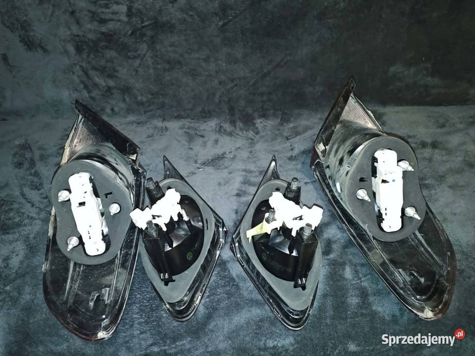 VW Passat CC 2008 Lampy tylne kpl OE osobowe Lampy tylne dolnośląskie Wrocław