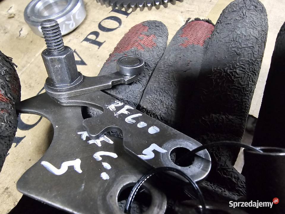 Suzuki RF 600 skrzynia biegów sprężyna sprężynka dolnośląskie
