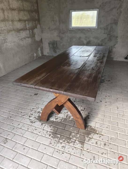 Solidny stół drewniany sprzedam