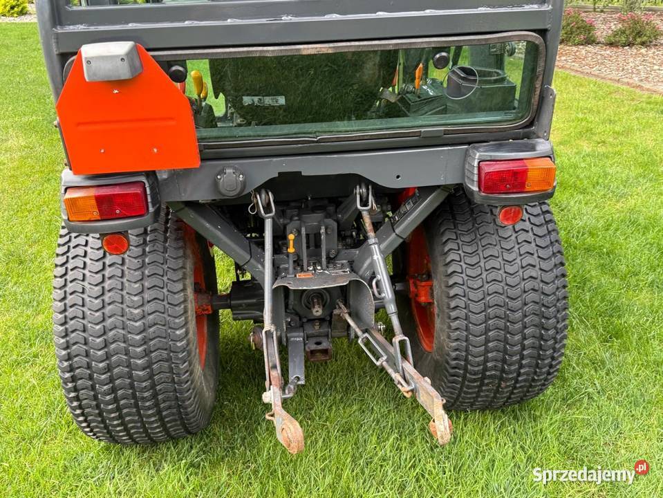 Kubota B2230 teaktor komunalny ciągnik Skrzynia biegów Automatyczna Kubota śląskie Częstochowa