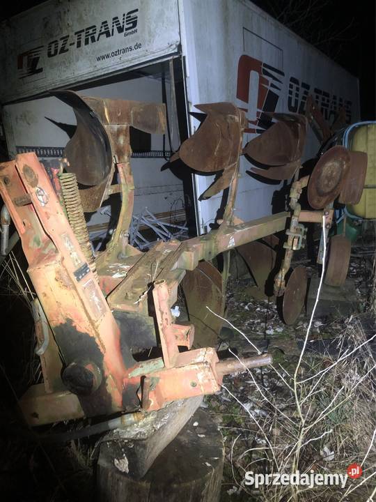 Plug 3 obrotowy Rolnictwo Puławy sprzedam