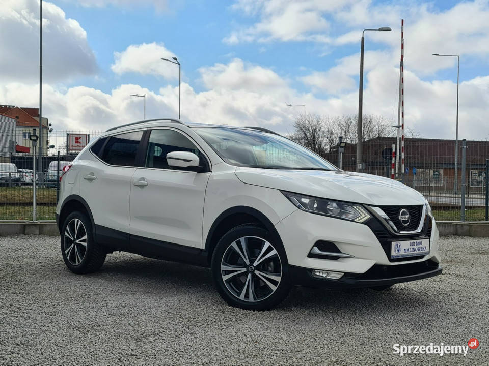 Nissan Qashqai SzklanyDach Navi 2xPDC Kamera 360 1332cm3 wielkopolskie sprzedam