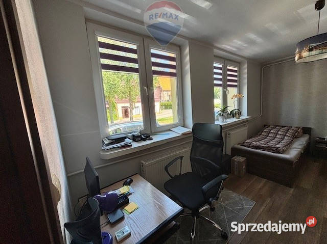 Budynek z mieszkaniem i dużym lokalem koło Krasna Łąka
